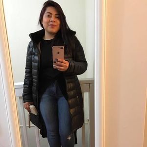 Meet your Posher, Vania